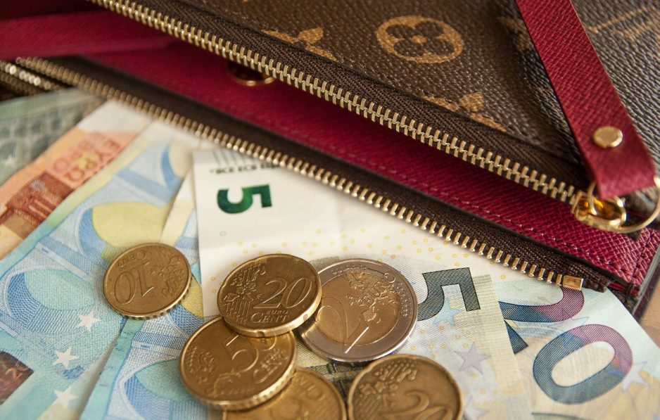 10 nõuannet, kuidas iga kuu vähemalt sada eurot kokku hoida